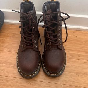 Brand new maple 🍁 Zip Doc Martins size 5 woman’s euro 36